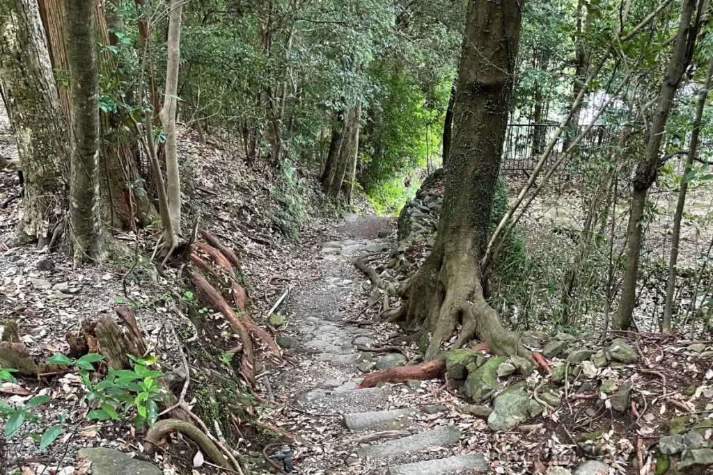 Kumano Kodo besides kumano hongu taisha shrine