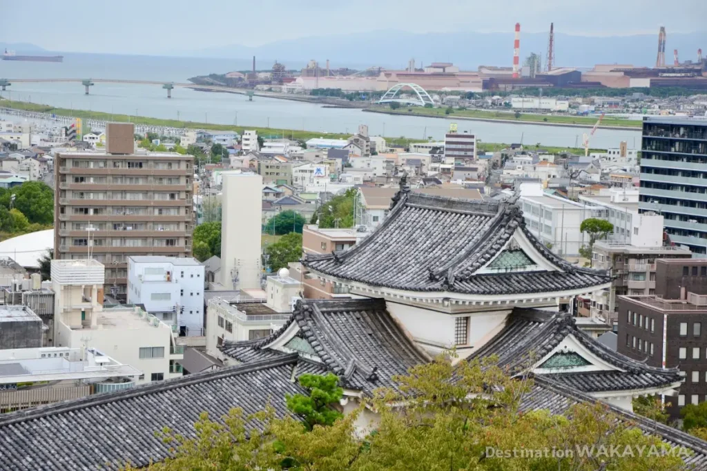 Wakayama Castle overlooking the city and the sea