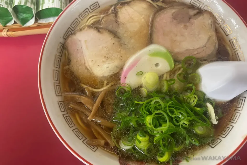 Famous shakomae-kei Wakayama ramen "Maruhira"
